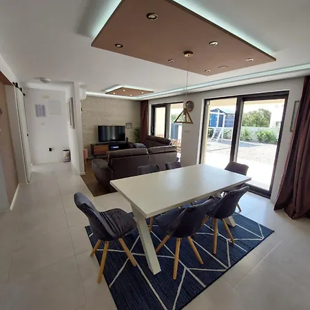 Martina Elegant Maisonette * Šmrika