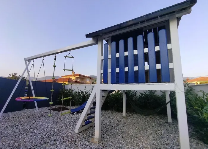 Villa Martina Elegant Maisonette Smrika