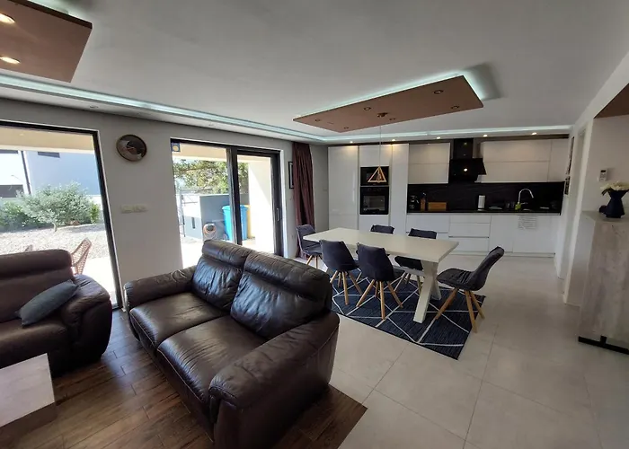Villa Martina Elegant Maisonette